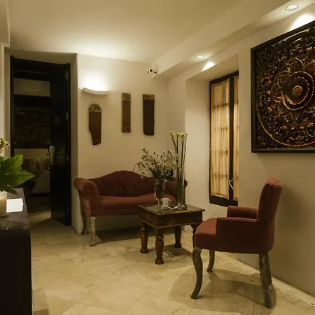 Hc6 Boutique Maison d'hôtes Marbellac