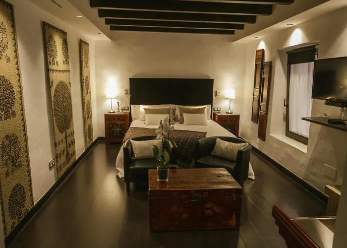 Hc6 Boutique - Adults Only Μαρμπέλλα